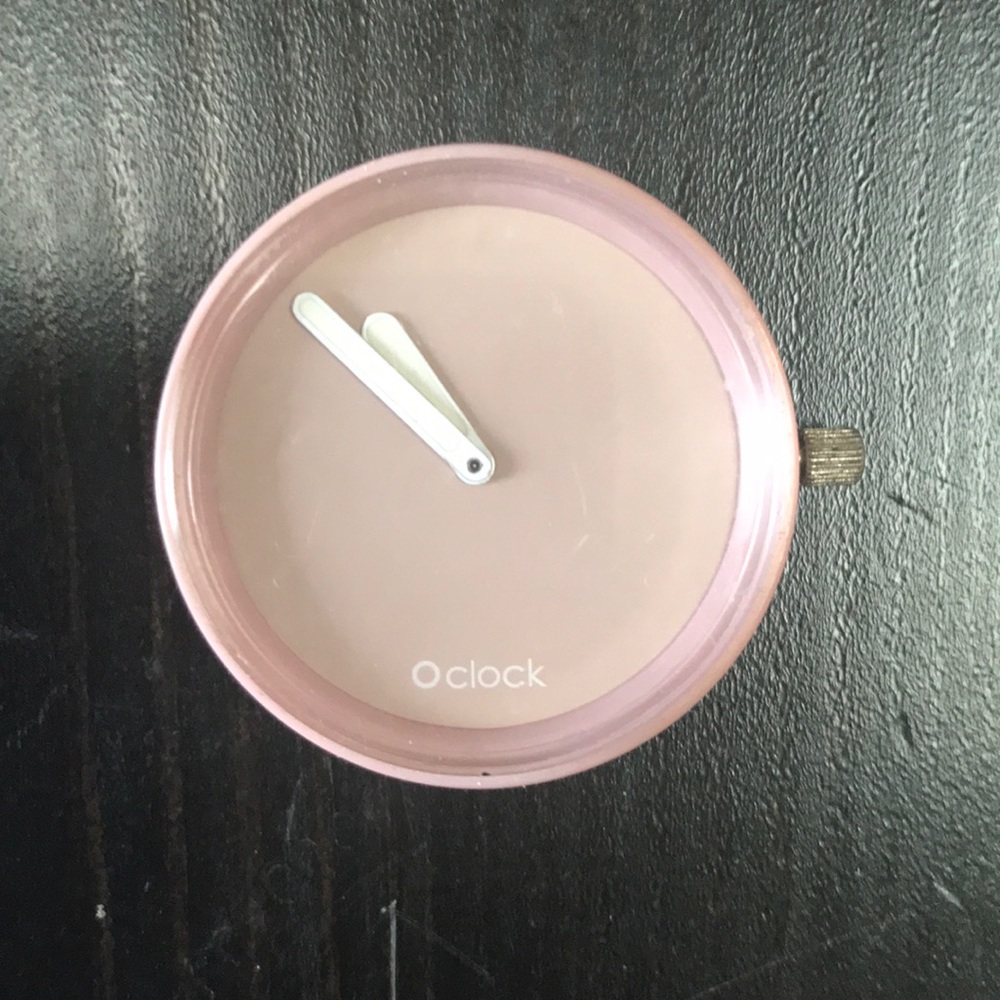 Lavender O clock dial